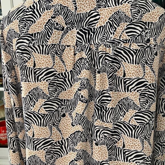 J. Crew Zebra 🦓 Print Blouse Sz XS - Picture 7 of 9